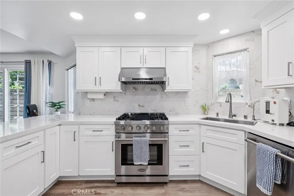 15813 Ada, Canyon Country, California 91387 home-pic-10